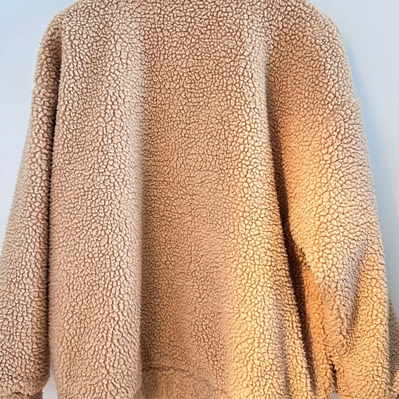 I.AM.GIA Cream Teddy Jacket with Plush Texture and Oversized Fit - Picture 4 of 5